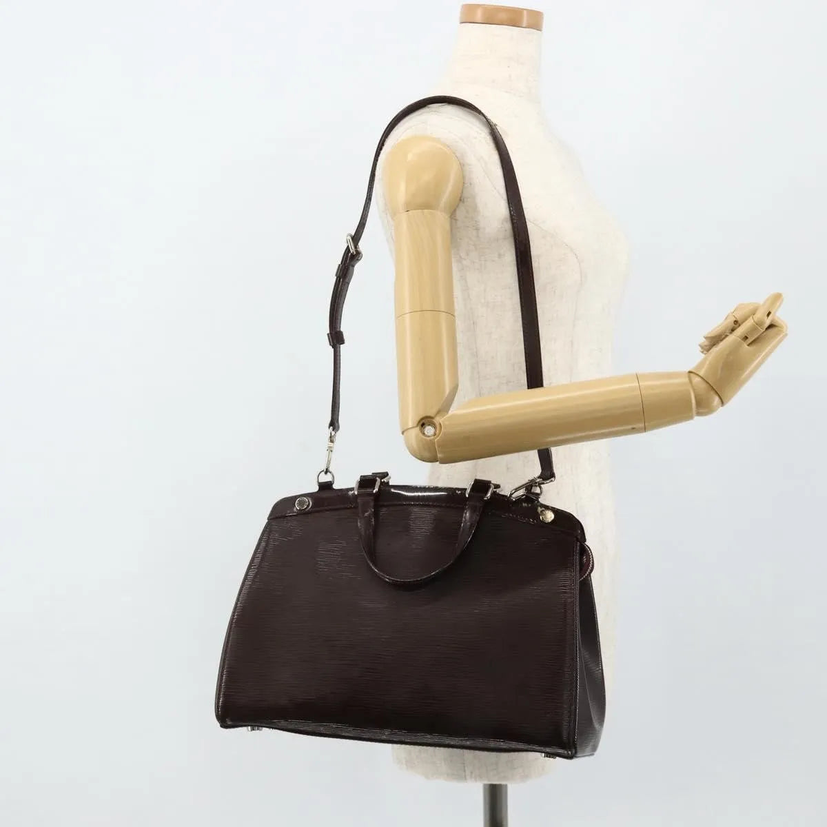 Louis Vuitton Brea Electric Epi Leather Purple Leather Handbag (Pre-Owned)