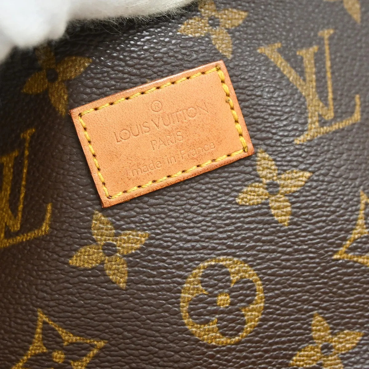 Louis Vuitton Saumur Monogram Canvas Brown Canvas Shoulder Bag Bag (Pre-Owned)