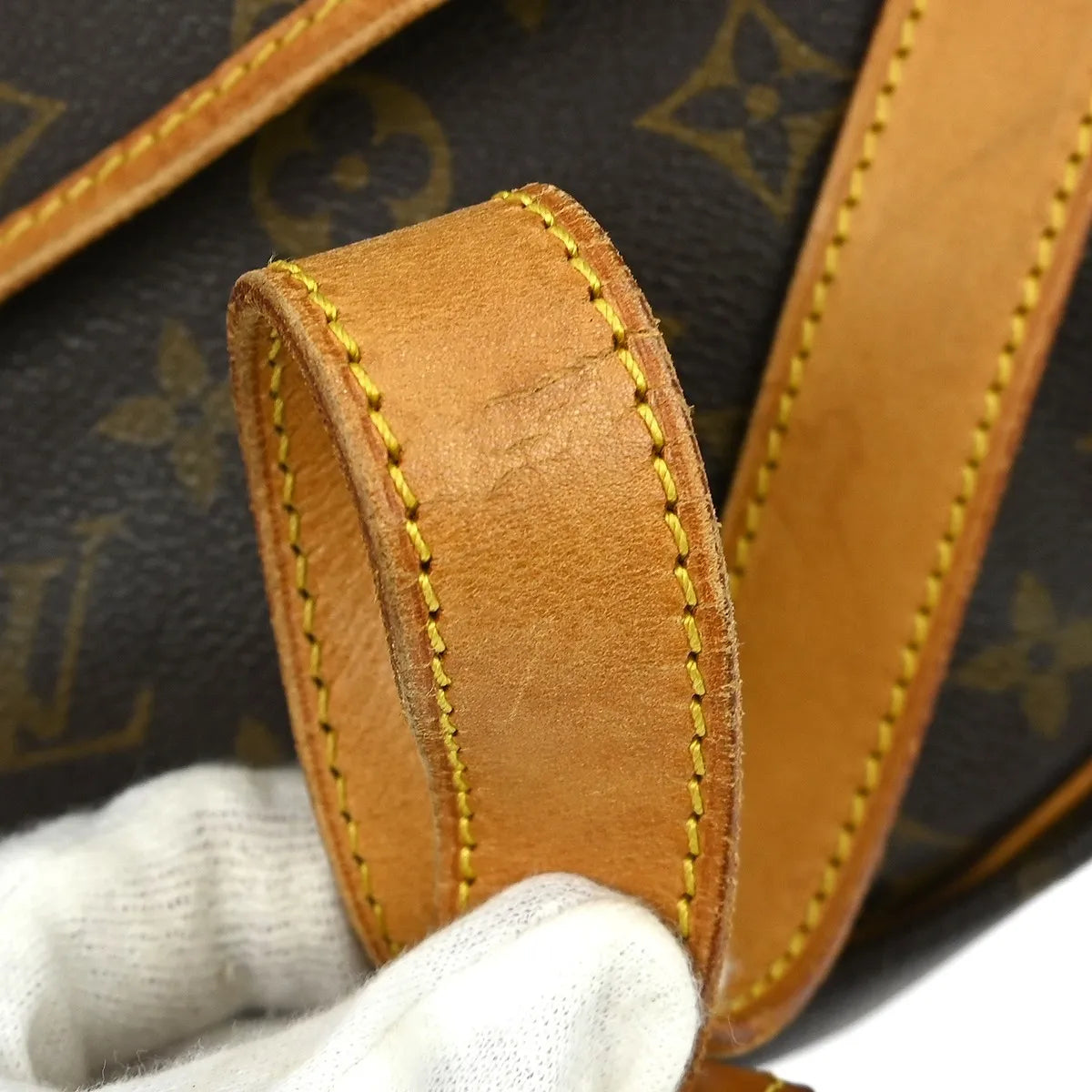 Louis Vuitton Saumur Monogram Canvas Brown Canvas Shoulder Bag Bag (Pre-Owned)