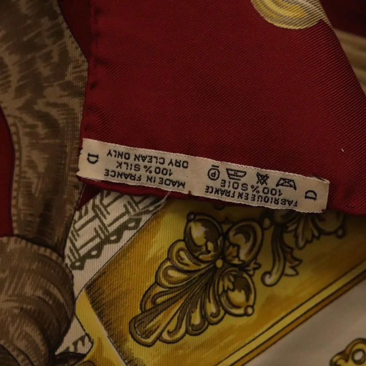 Hermes Carré 90 Silk Multicolor Burgundy Silk Scarve & Shawl Accessory (Pre-Owned)