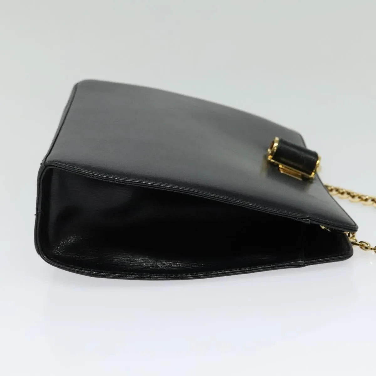 Salvatore Ferragamo Shoulder Leather Black Leather Shoulder Bag Bag (Pre-Owned)