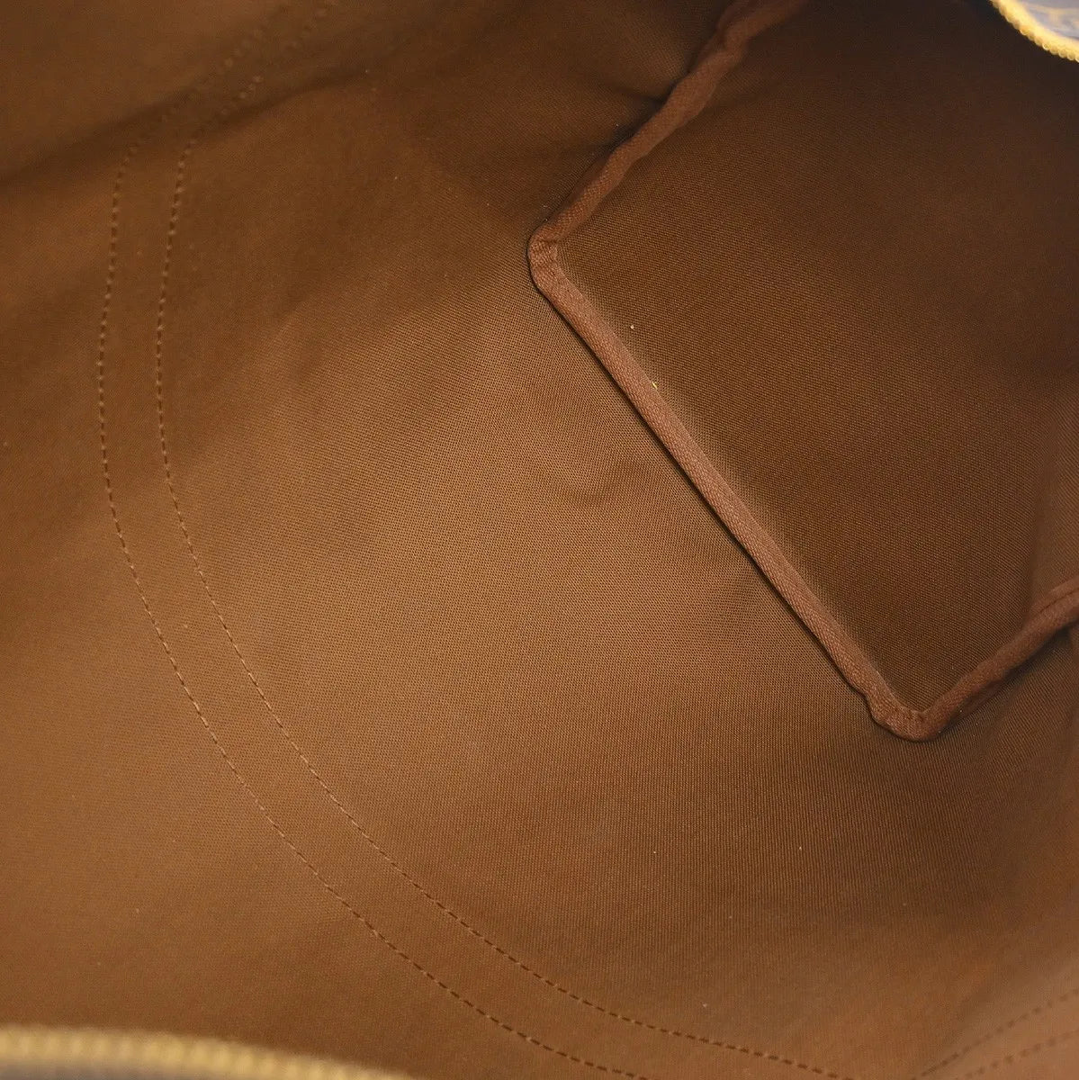 Louis Vuitton Keepall Bag Monogram Canvas Brown Canvas Travel Bag Bag (Pre-Owned)