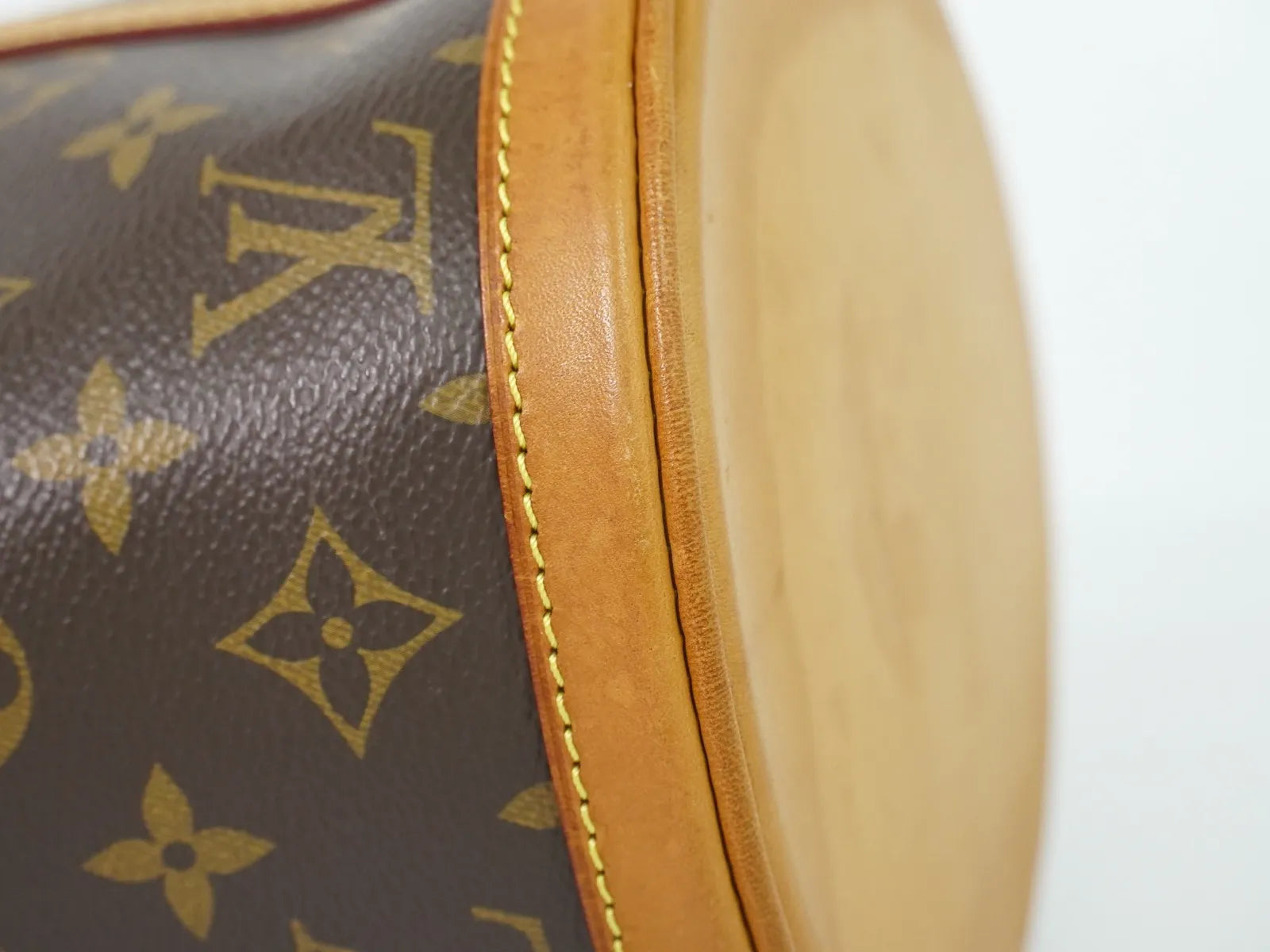 Louis Vuitton Duffle Monogram Canvas Brown Canvas Handbag (Pre-Owned)