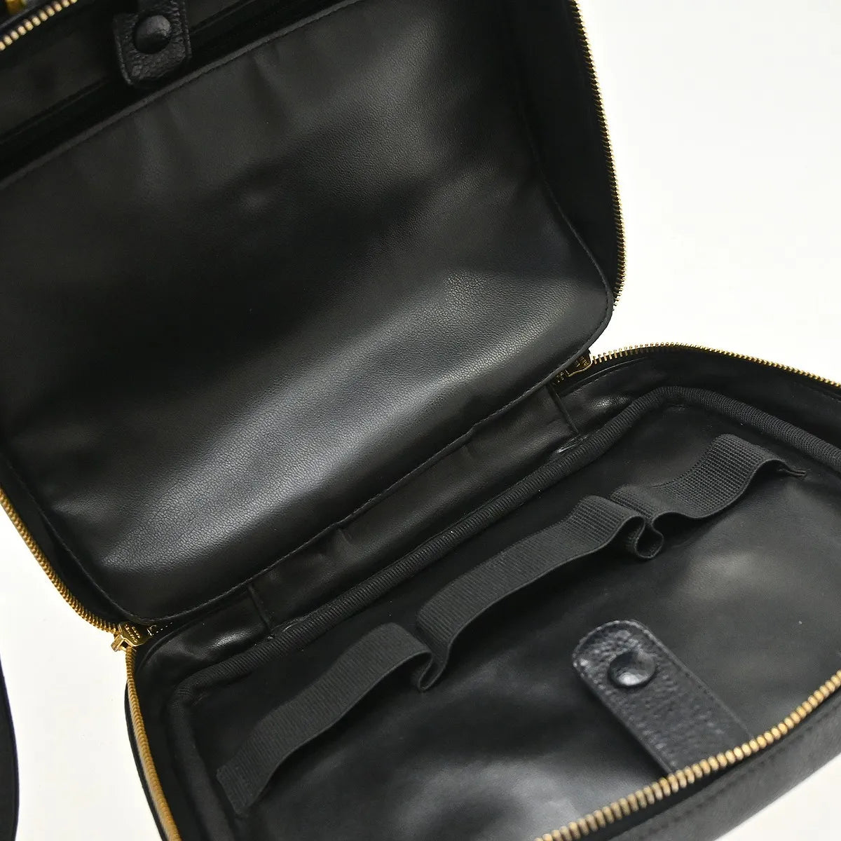 Chanel Vintage Timeless Zip Around Vanity Case Caviar Black Leather Handbag (Pre-Owned)