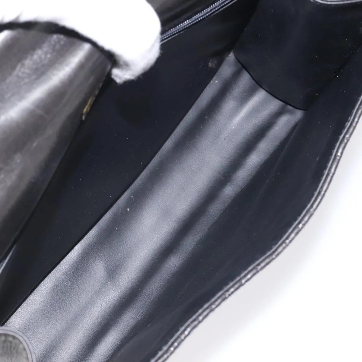 Bally Vintage Quilted Leather Black Leather Handbag (Pre-Owned)