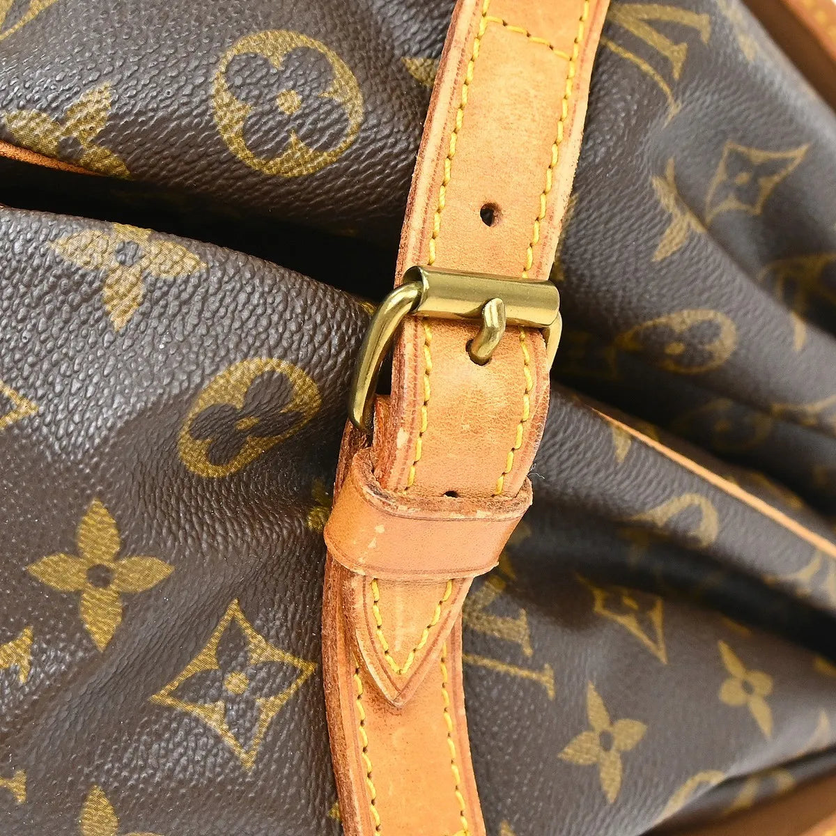 Louis Vuitton Saumur Monogram Canvas Brown Canvas Shoulder Bag Bag (Pre-Owned)