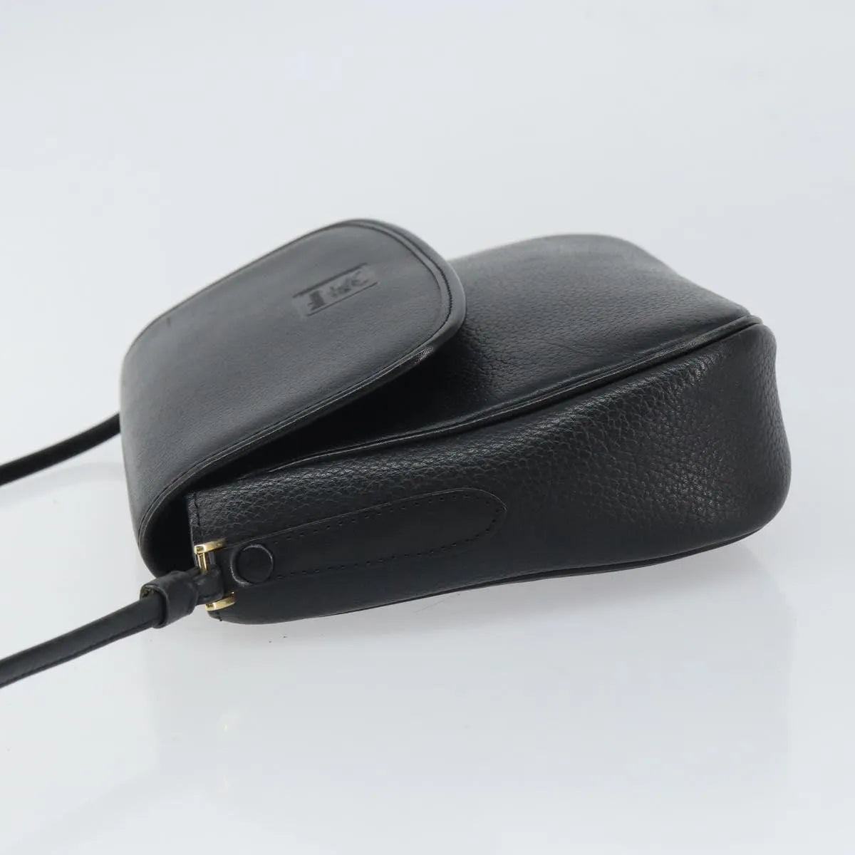 Burberry Vintage Leather Black Leather Shoulder Bag Bag (Pre-Owned)