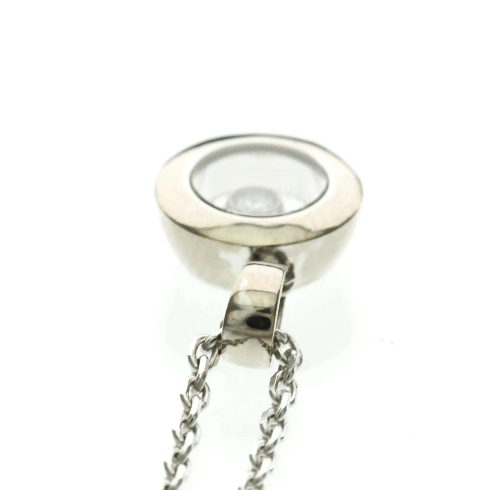 Chopard Happy Diamonds Round Pendant 18K White Gold With 1 Floating Diamond Silver White_Gold Necklace Jewelry (Pre-Owned)