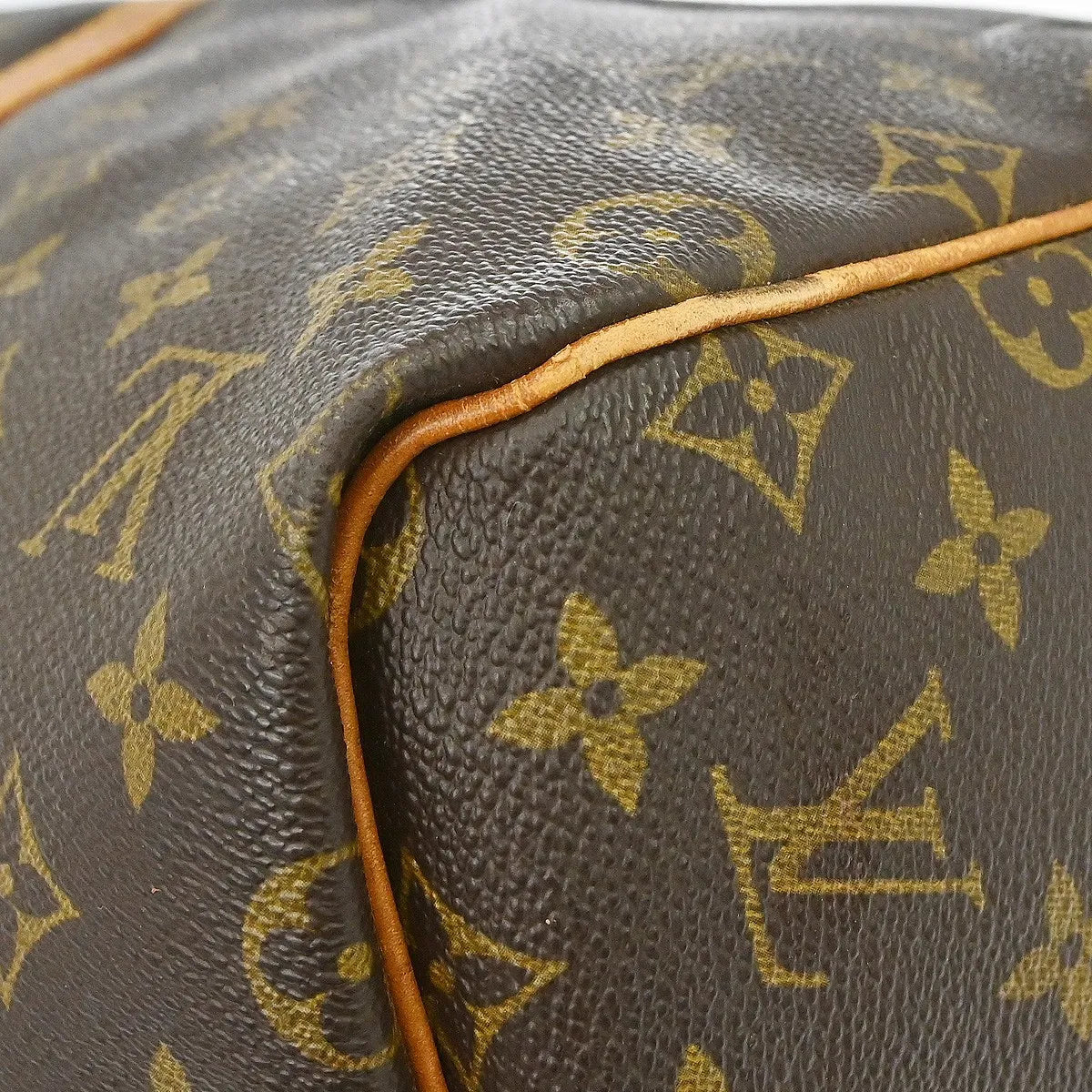 Louis Vuitton Keepall Bag Monogram Canvas Brown Canvas Travel Bag Bag (Pre-Owned)