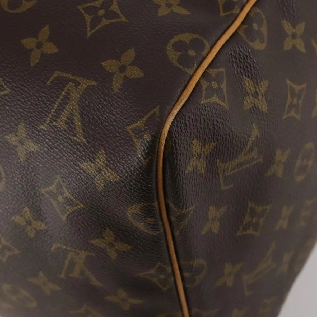 Louis Vuitton Keepall Monogram Canvas Brown Canvas Travel Bag Bag (Pre-Owned)