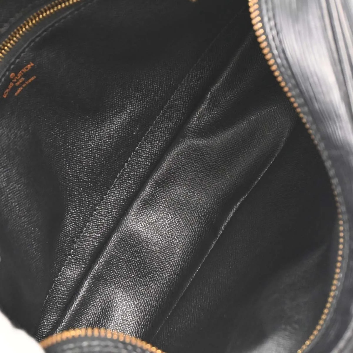 Louis Vuitton Trocadéro Epi Black Leather Shoulder Bag Bag (Pre-Owned)