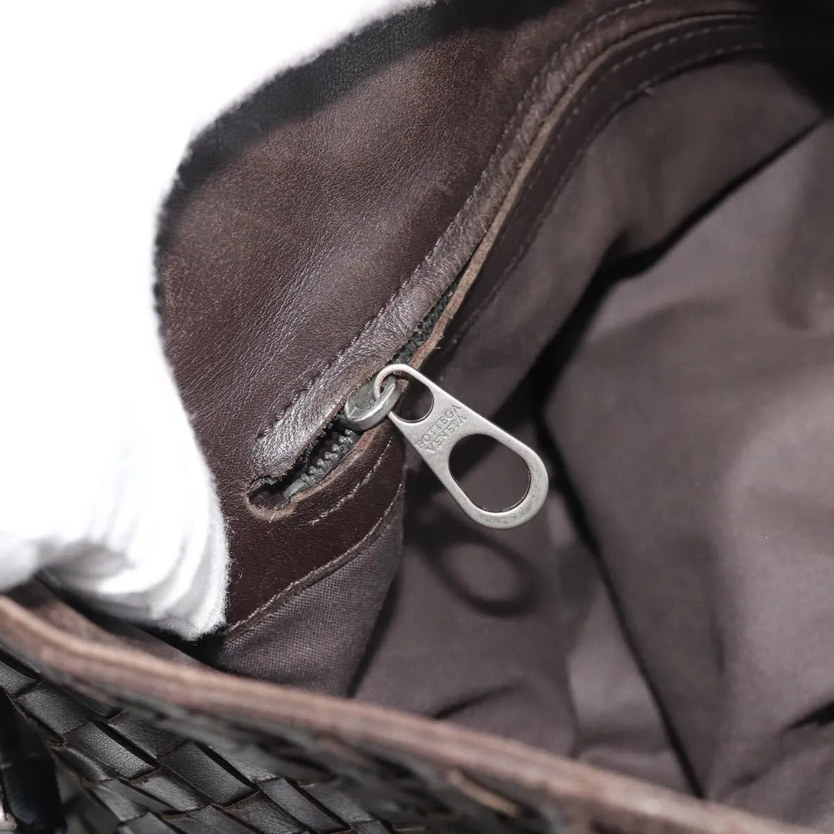 Bottega Veneta Flat Messenger Intrecciato Nappa Brown Leather Crossbody Bag Bag (Pre-Owned)