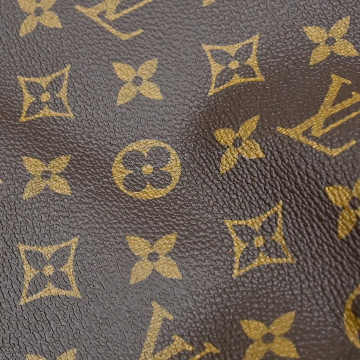 Louis Vuitton Keepall Monogram Brown Canvas Travel Bag Bag (Pre-Owned)