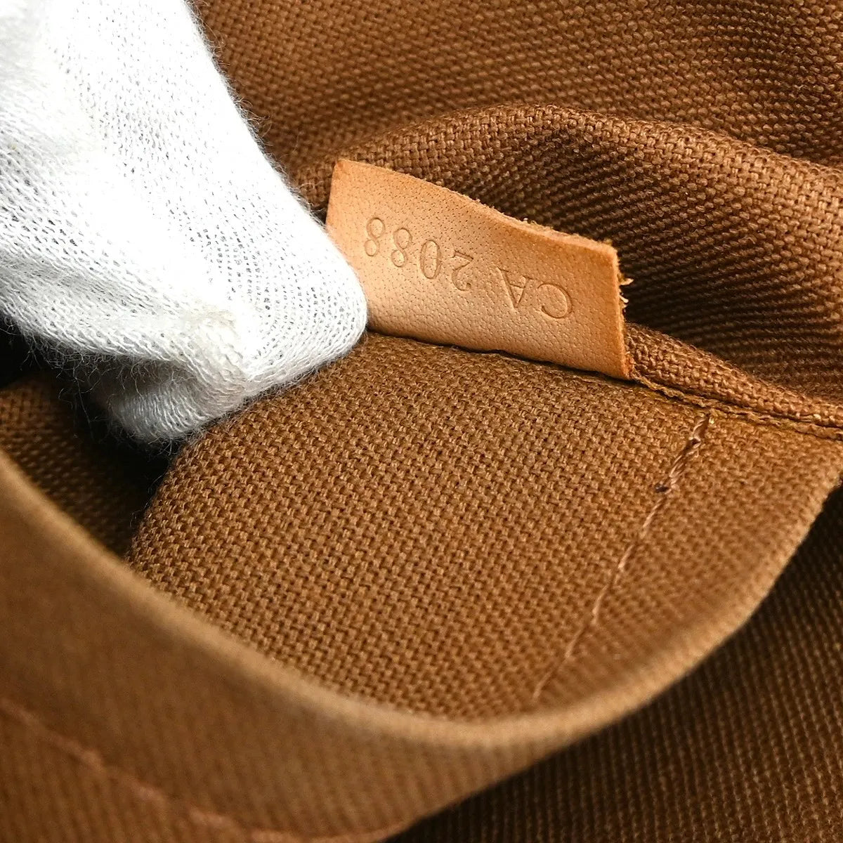Louis Vuitton Odeon Monogram Canvas Brown Canvas Shoulder Bag Bag (Pre-Owned)