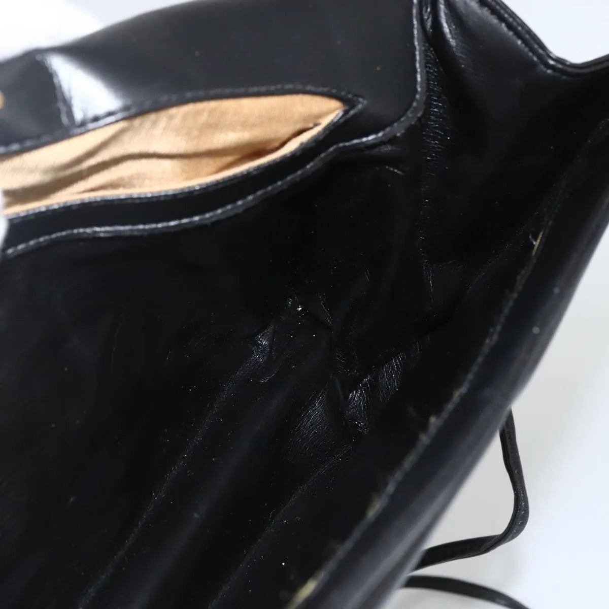 Givenchy Vintage 4G Leather Black Leather Shoulder Bag Bag (Pre-Owned)