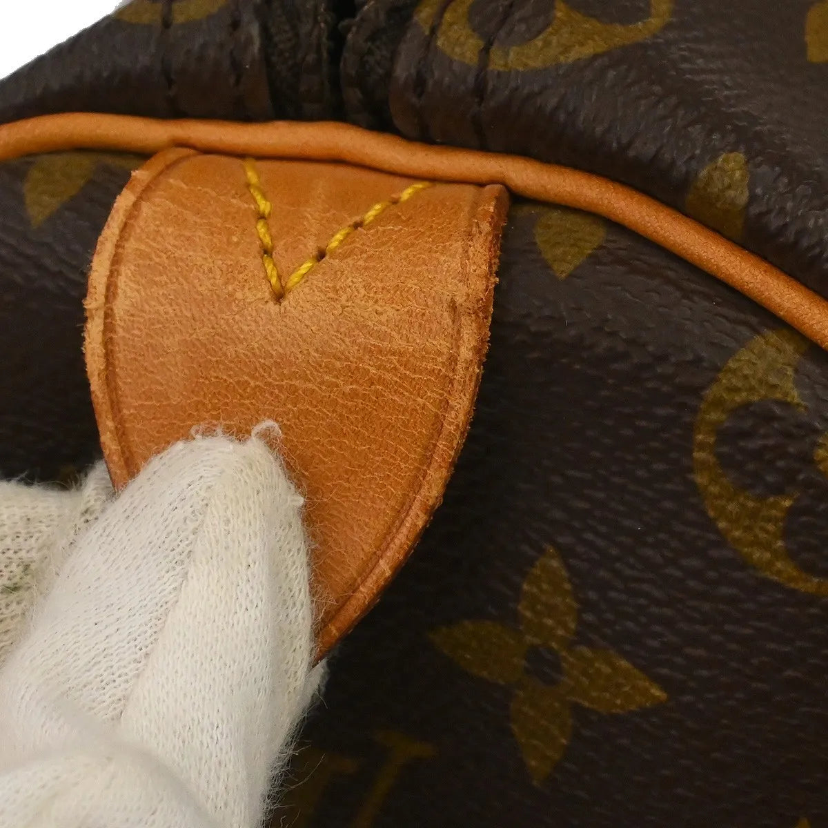 Louis Vuitton Keepall Monogram Canvas Brown Canvas Travel Bag Bag (Pre-Owned)