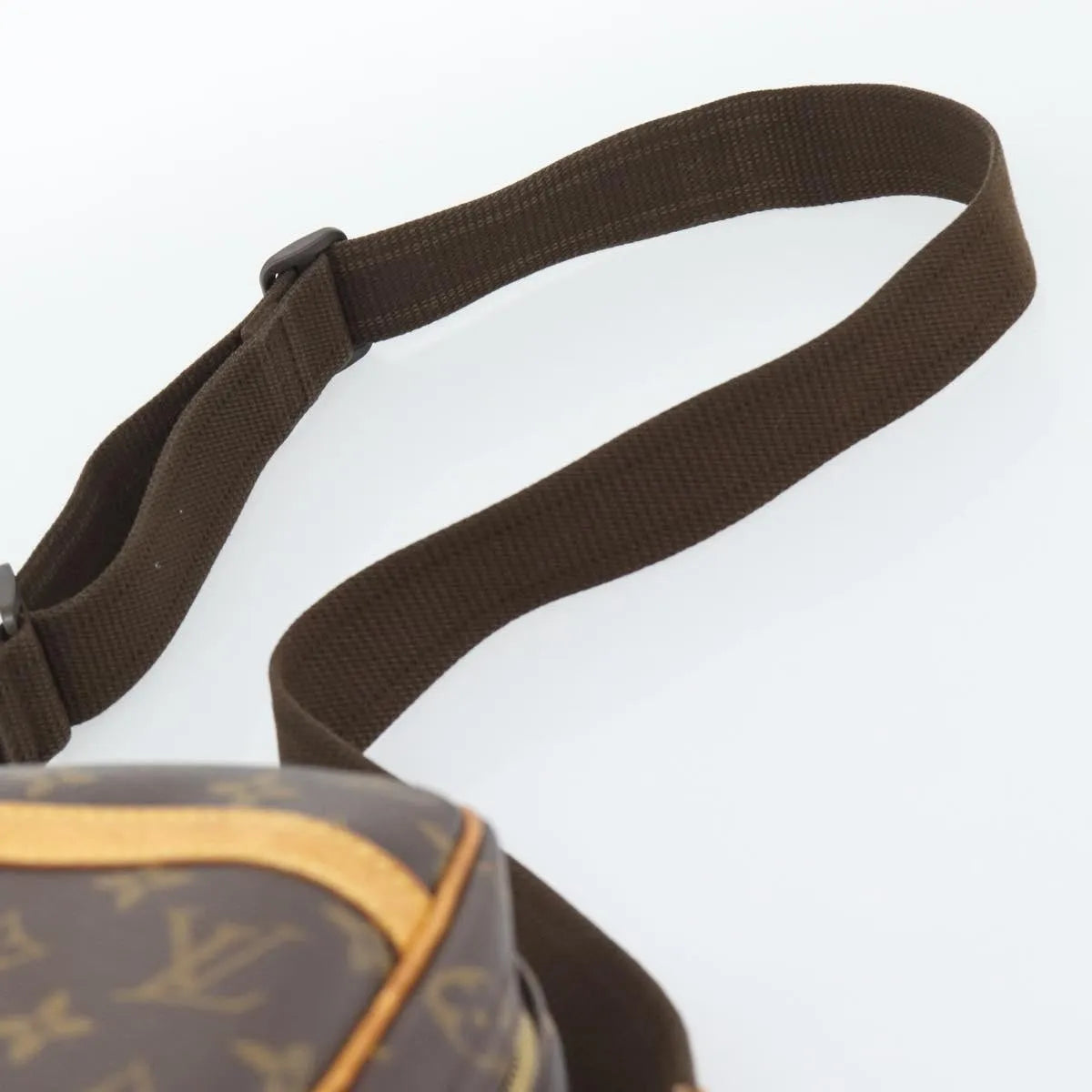 Louis Vuitton Reporter Monogram Brown Canvas Shoulder Bag Bag (Pre-Owned)