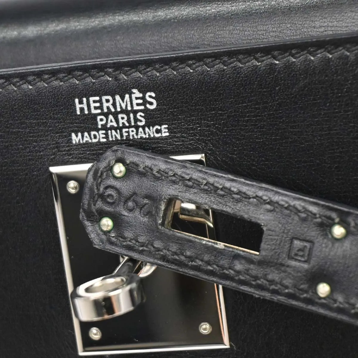 Hermes Kelly Handbag Black Box Calf With Palladium Hardware Black Leather Handbag (Pre-Owned)