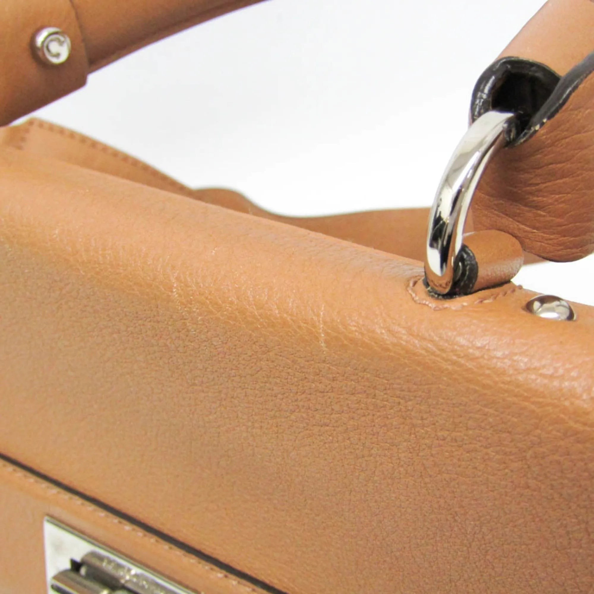 Salvatore Ferragamo Gancini Leather Brown Leather Shoulder Bag Bag (Pre-Owned)