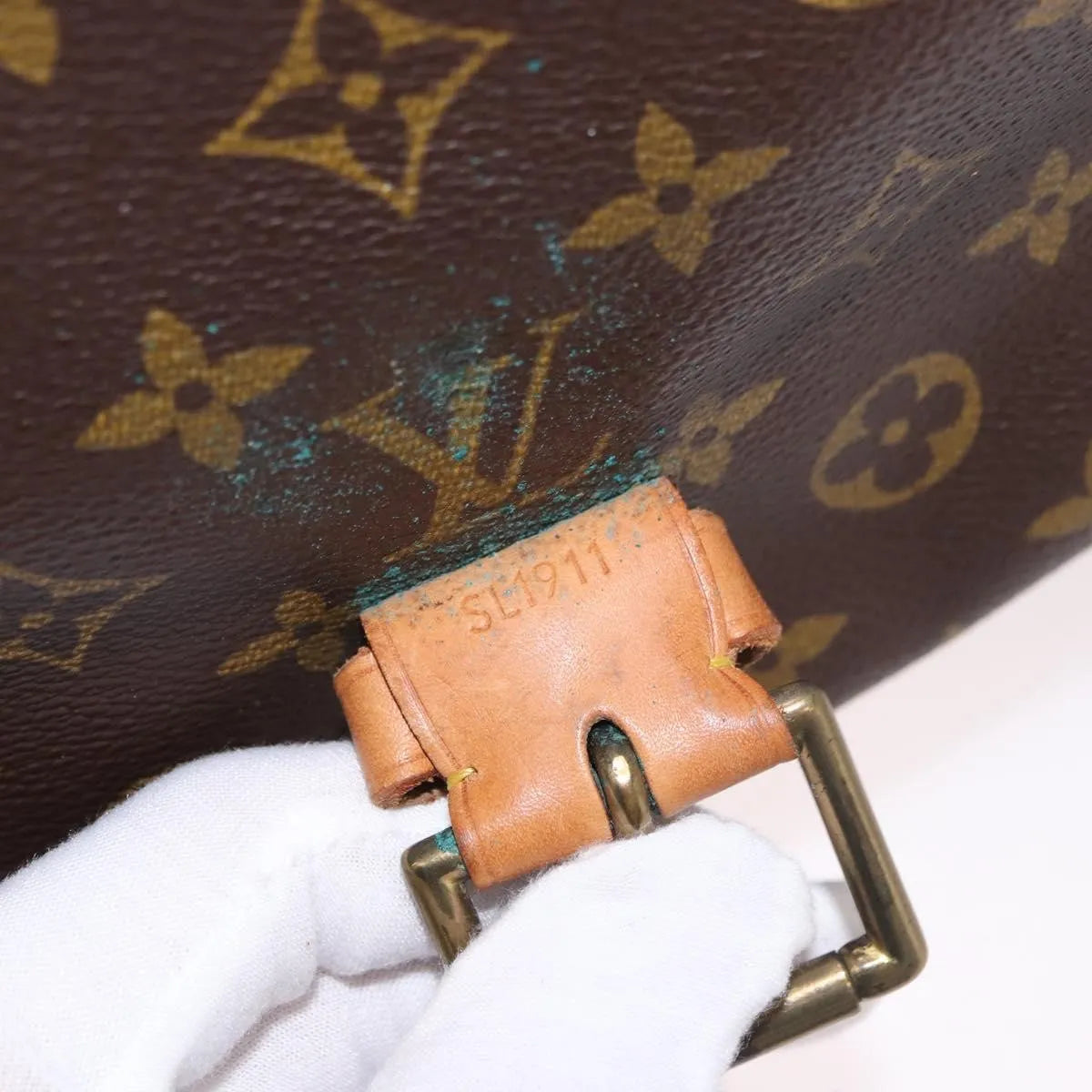 Louis Vuitton Beverly Monogram Canvas Brown Canvas Handbag (Pre-Owned)
