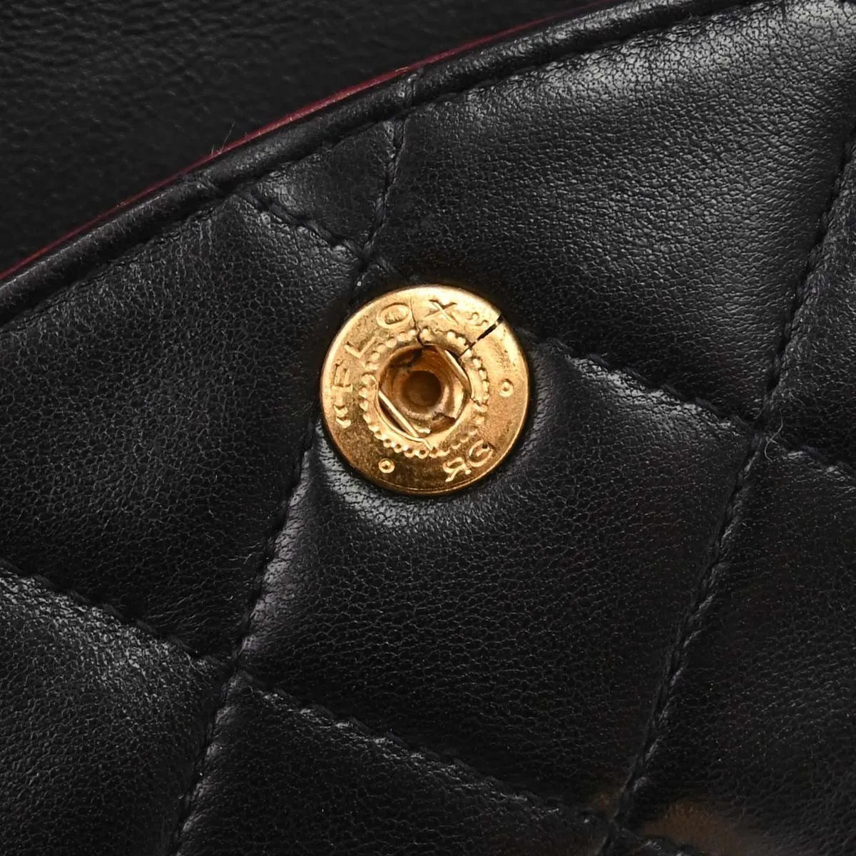 Chanel Vintage Square Classic Single Flap Quilted Lambskin Black Leather Handbag (Pre-Owned)