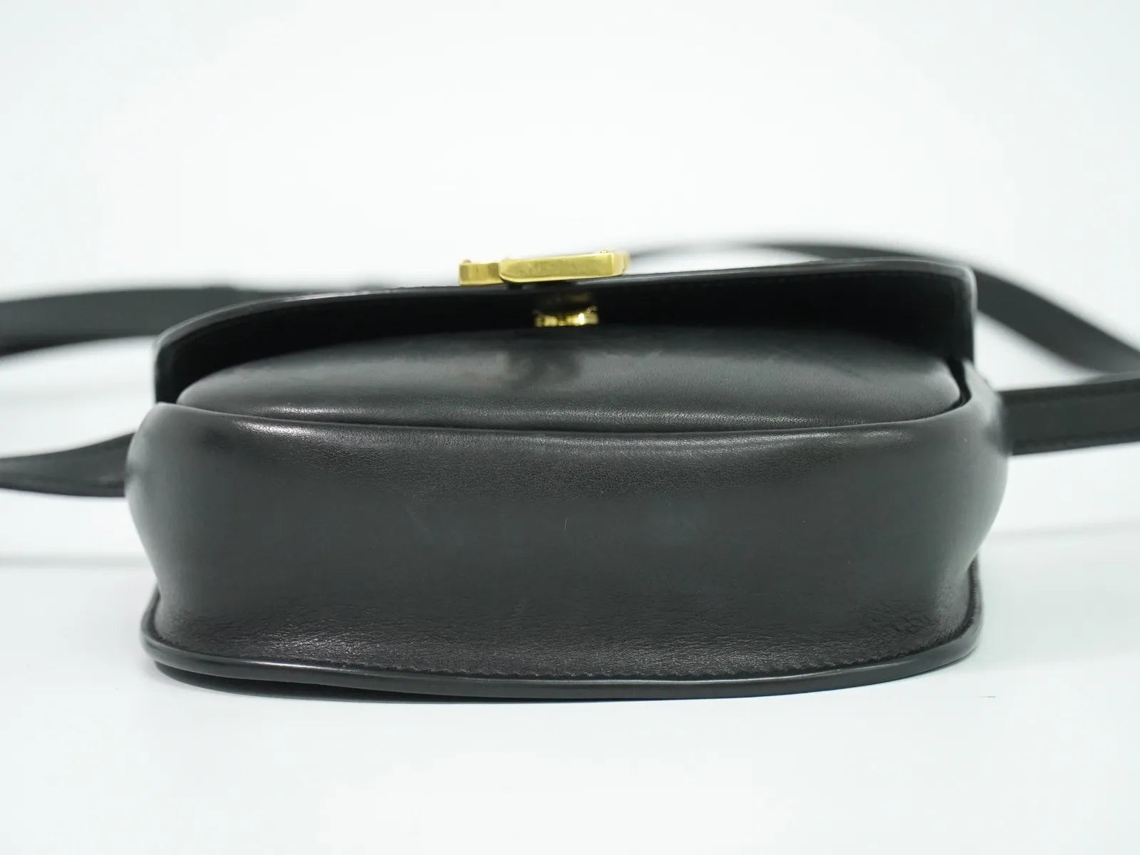 Saint Laurent Kaia Leather Black Leather Shoulder Bag Bag (Pre-Owned)