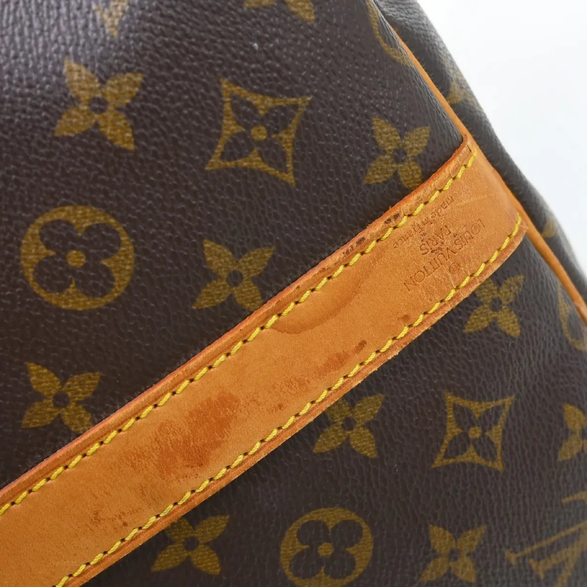 Louis Vuitton Keepall Bandouliere Bag Monogram Canvas Brown Canvas Travel Bag Bag (Pre-Owned)