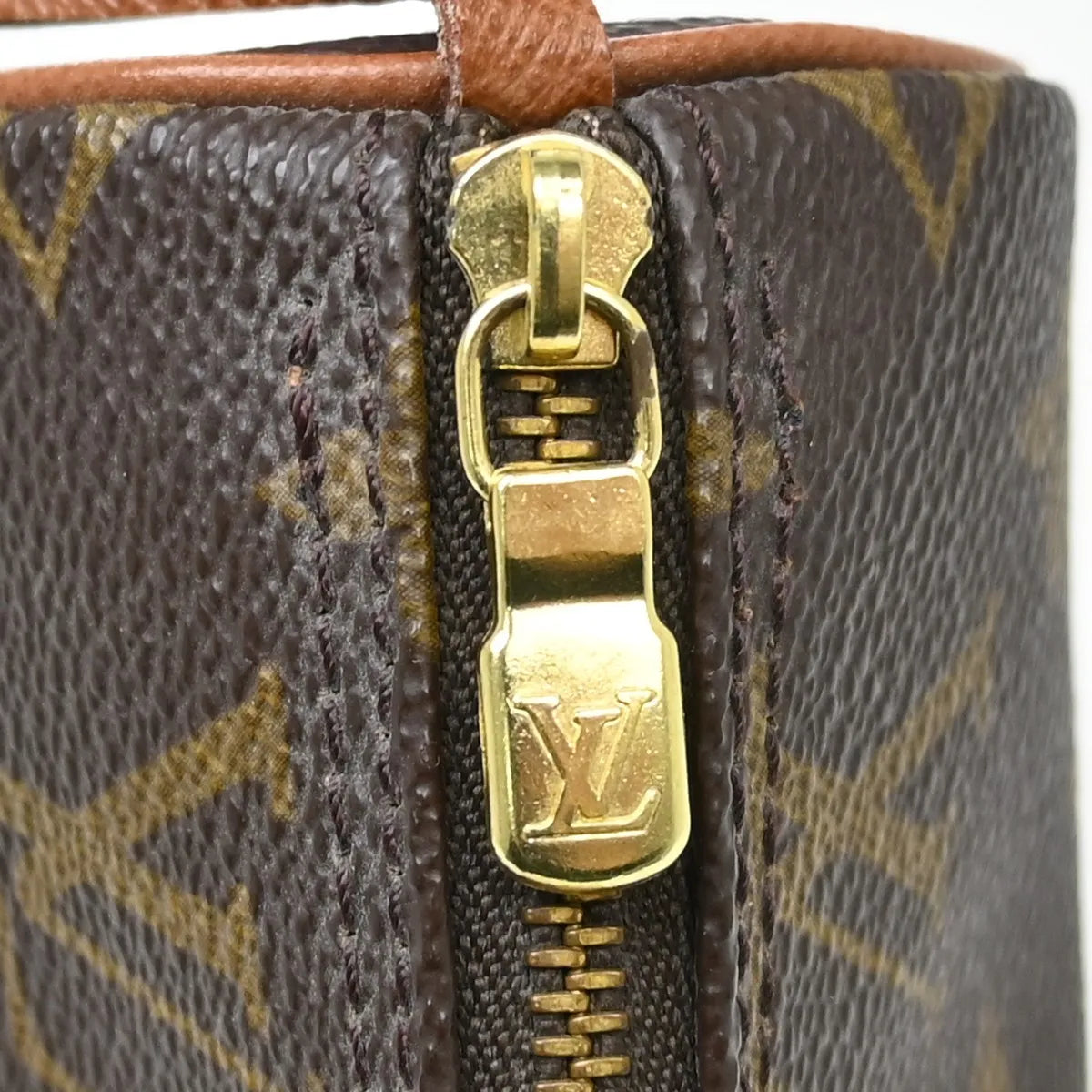 Louis Vuitton Papillon Pochette Monogram Canvas Brown Canvas Clutche & Pouche Bag (Pre-Owned)
