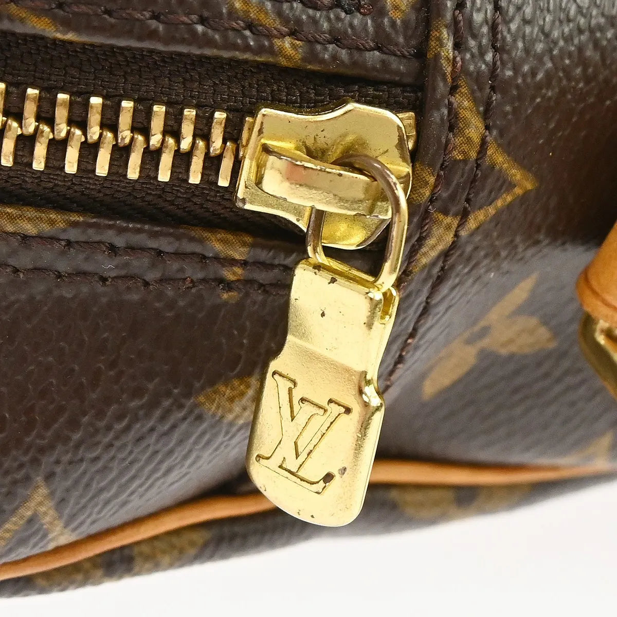 Louis Vuitton Nil Messenger Monogram Canvas Brown Canvas Handbag (Pre-Owned)
