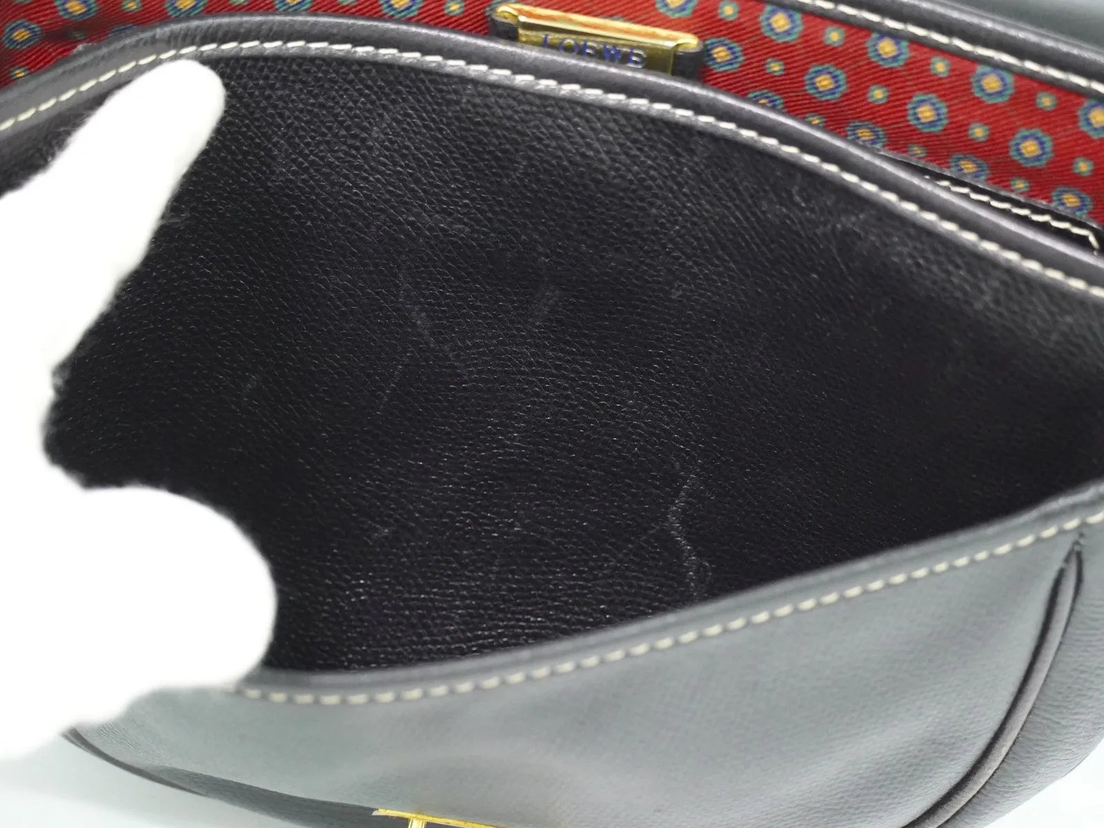 Loewe Anagram Leather Black Leather Shoulder Bag Bag (Pre-Owned)