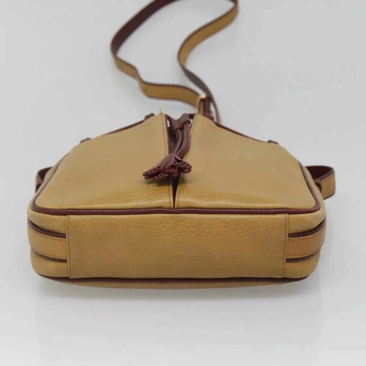 Cartier Tasseled Must De Cartier Leather Yellow Leather Shoulder Bag Bag (Pre-Owned)