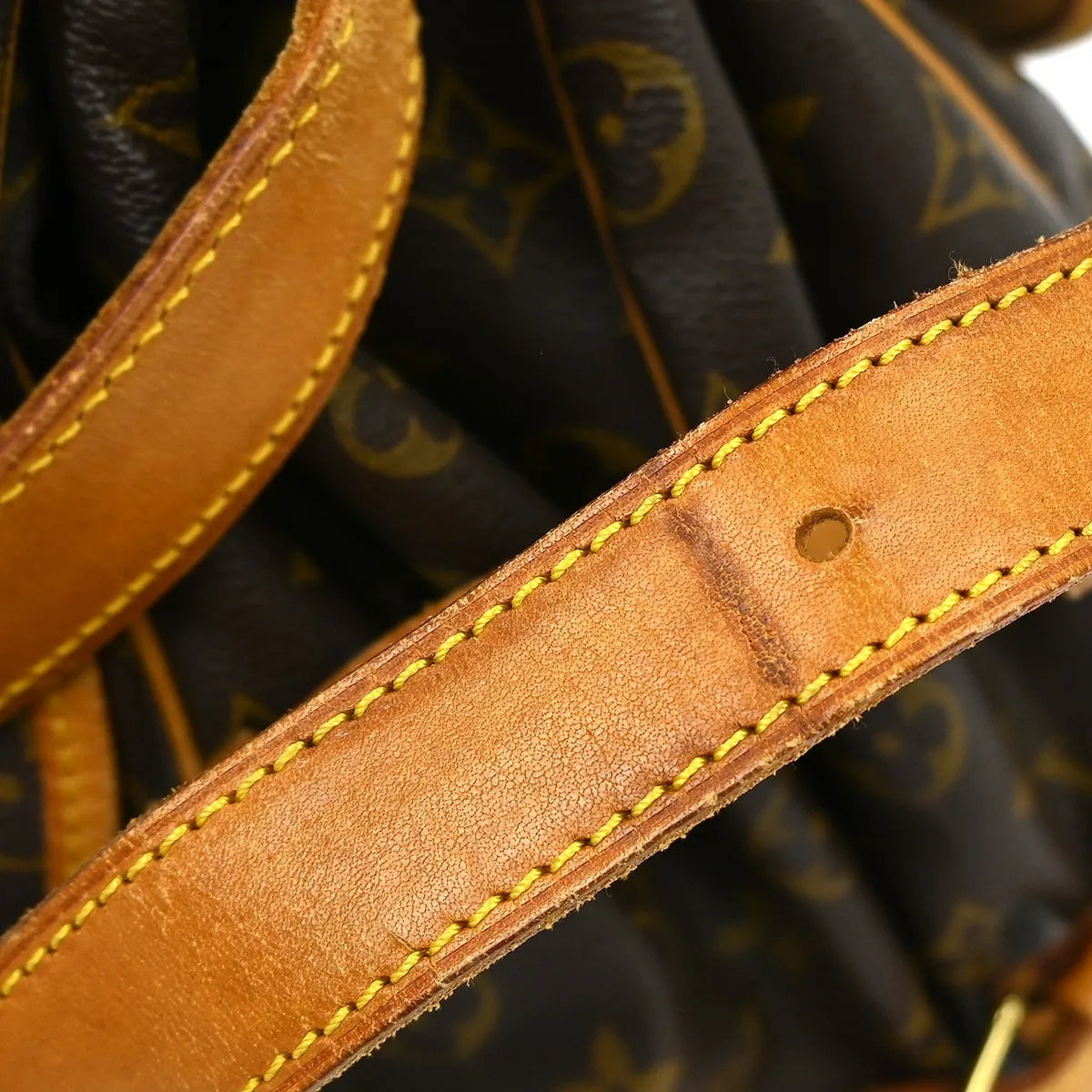 Louis Vuitton Saumur Monogram Canvas Brown Canvas Shoulder Bag Bag (Pre-Owned)