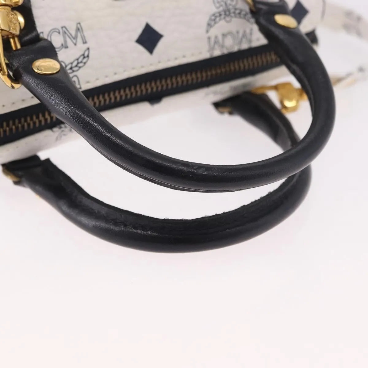 MCM Visetos Leather White Leather Handbag (Pre-Owned)