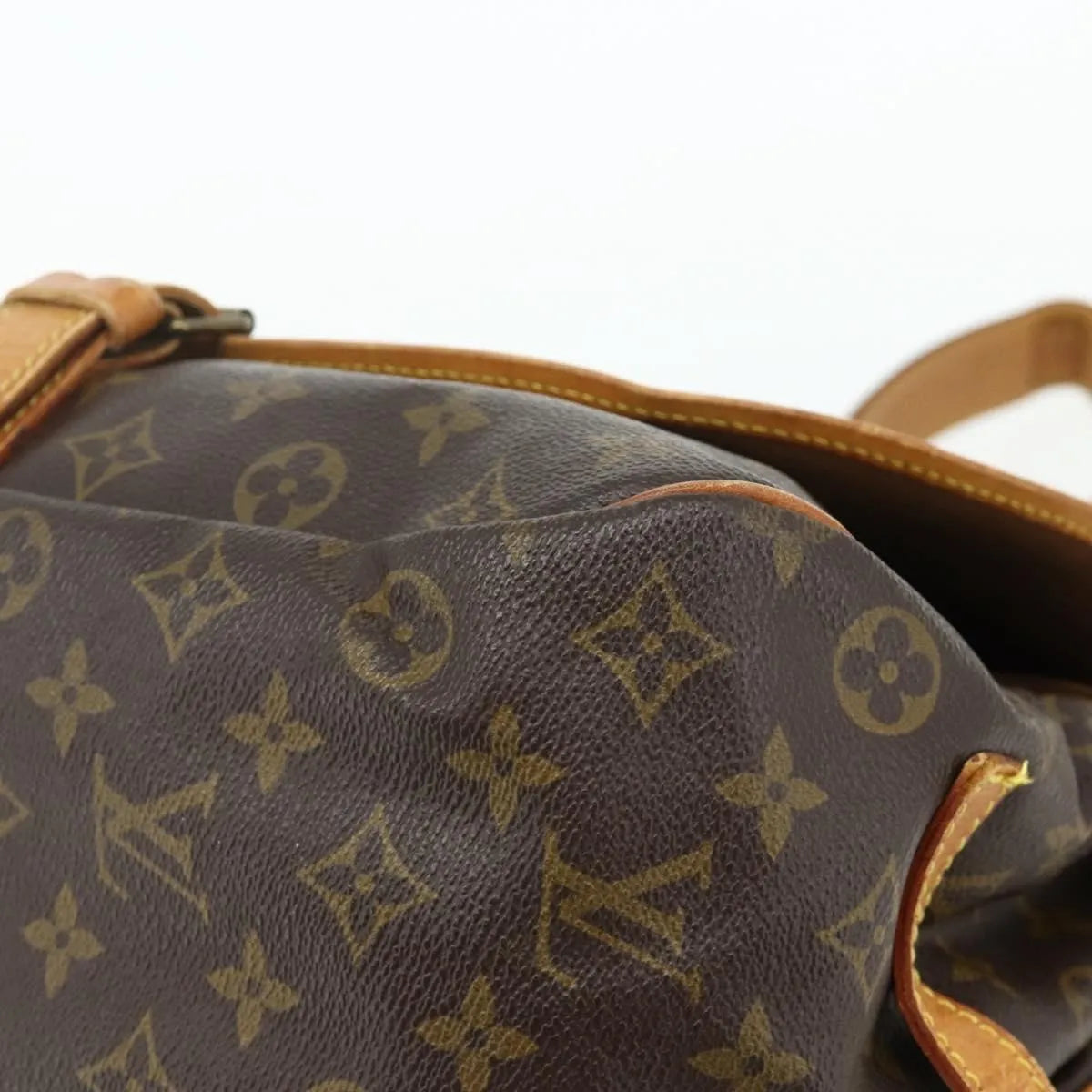 Louis Vuitton Saumur Monogram Canvas Brown Canvas Shoulder Bag Bag (Pre-Owned)