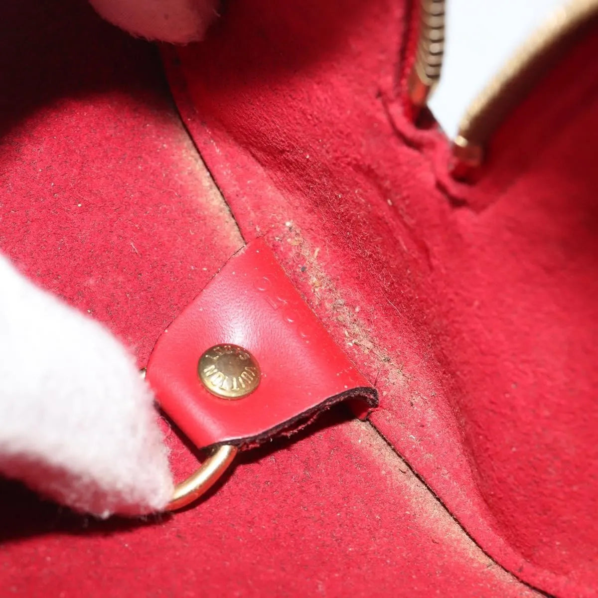 Louis Vuitton Soufflot Epi Leather Red Leather Handbag (Pre-Owned)