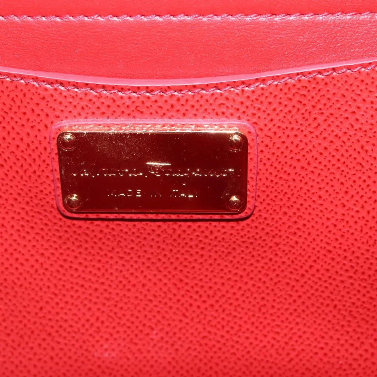 Salvatore Ferragamo Carrie Vara Saffiano Leather Red Leather Shoulder Bag Bag (Pre-Owned)