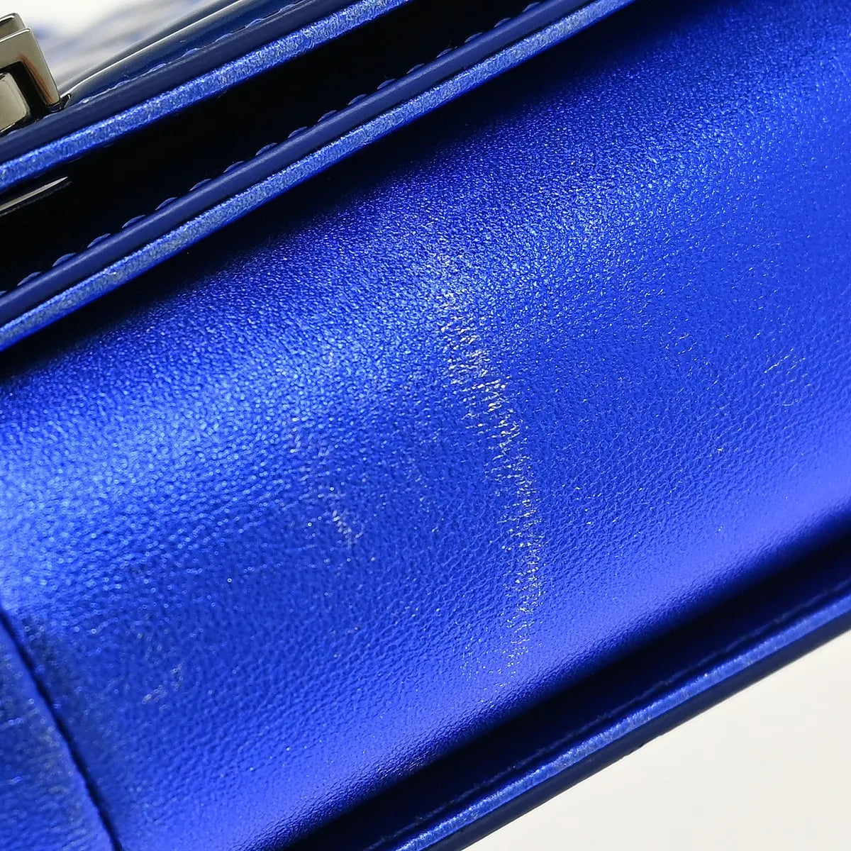 Chanel Boy Flap Quilted Patent Blue Patent_Leather Shoulder Bag Bag (Pre-Owned)