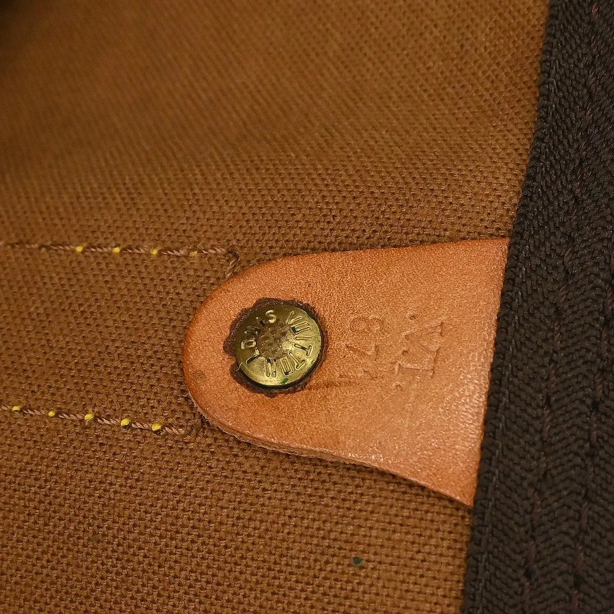 Louis Vuitton Keepall Bandouliere Monogram Canvas Brown Canvas Travel Bag Bag (Pre-Owned)