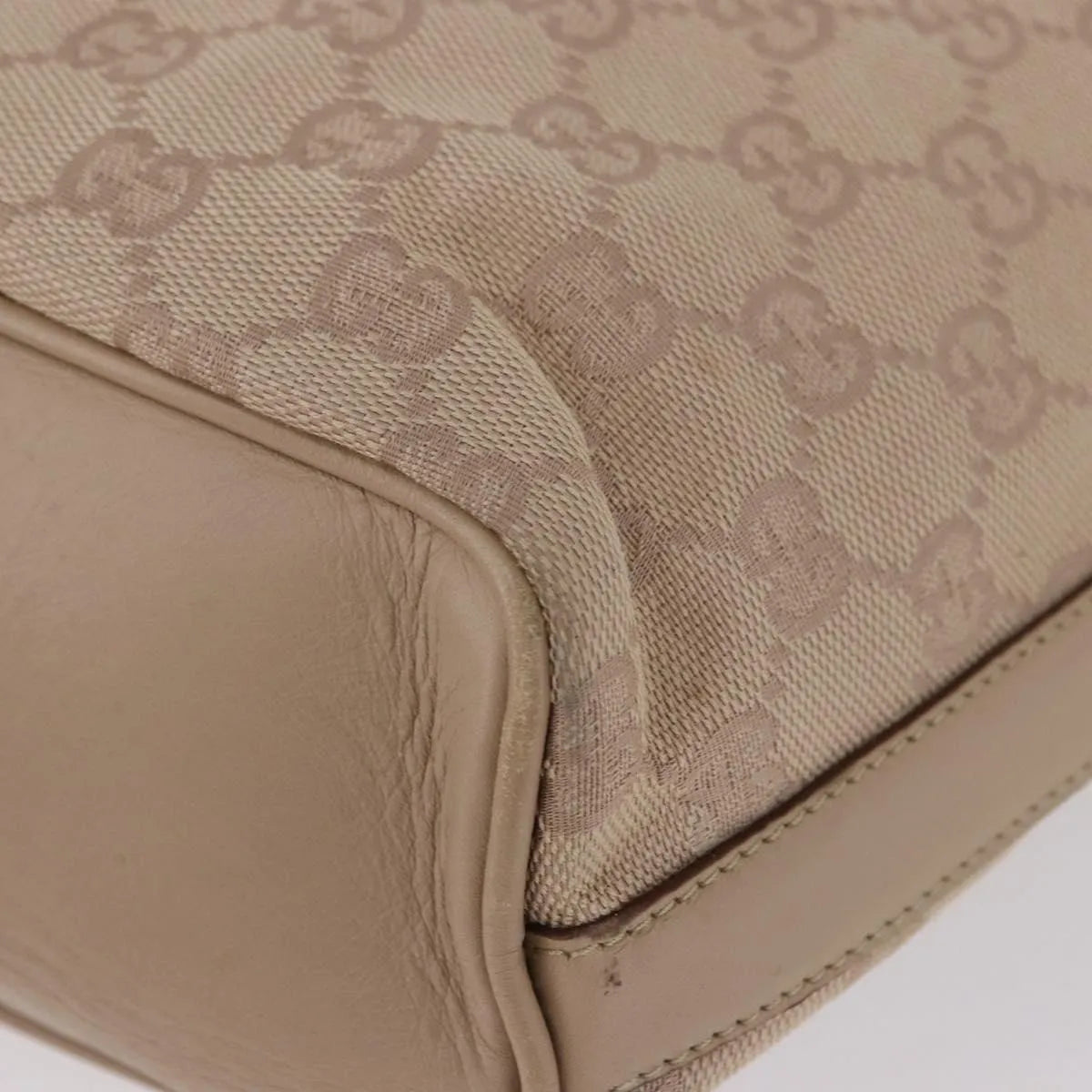 Gucci Zip Hobo Canvas Beige Canvas Handbag (Pre-Owned)
