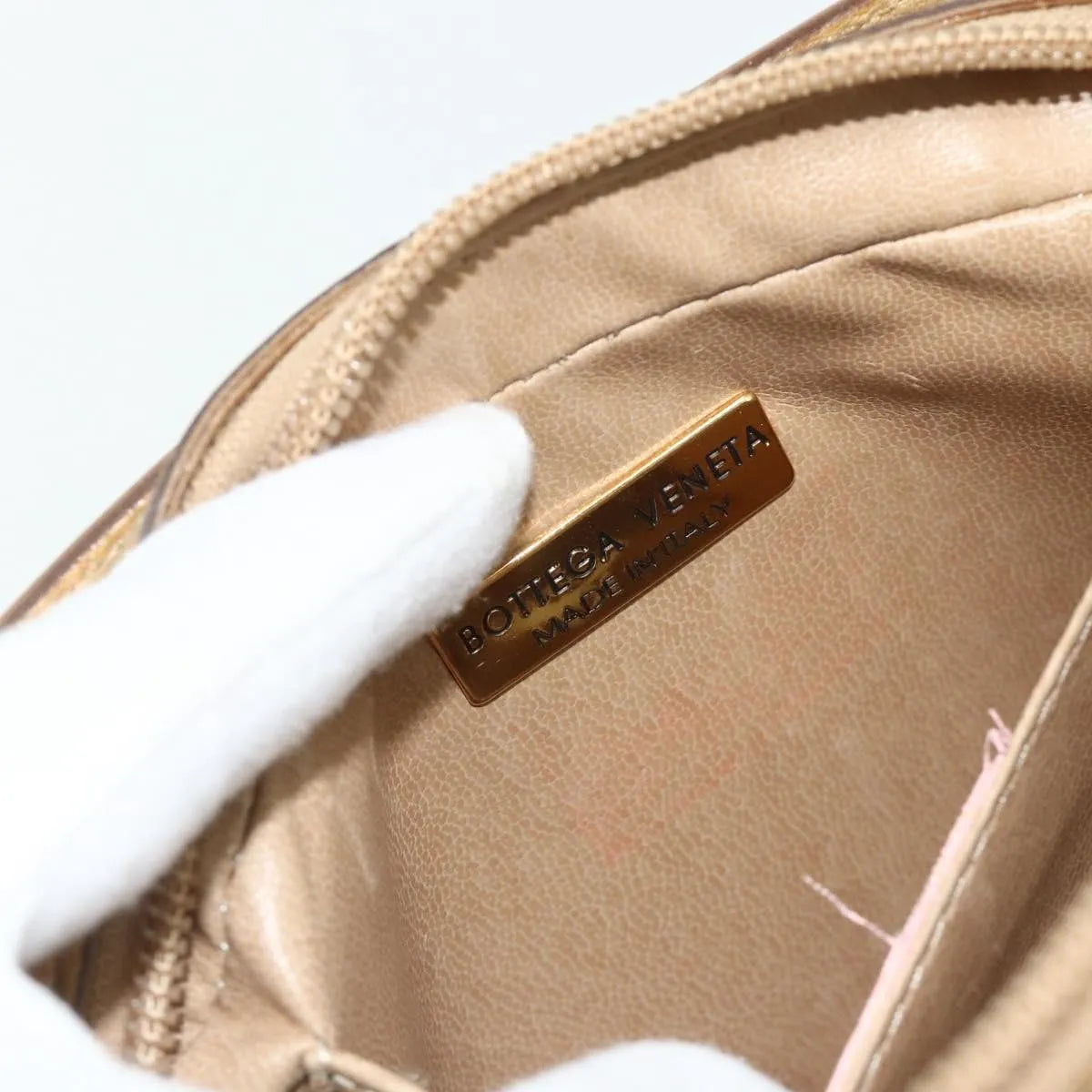Bottega Veneta Vintage Leather Gold Leather Shoulder Bag Bag (Pre-Owned)