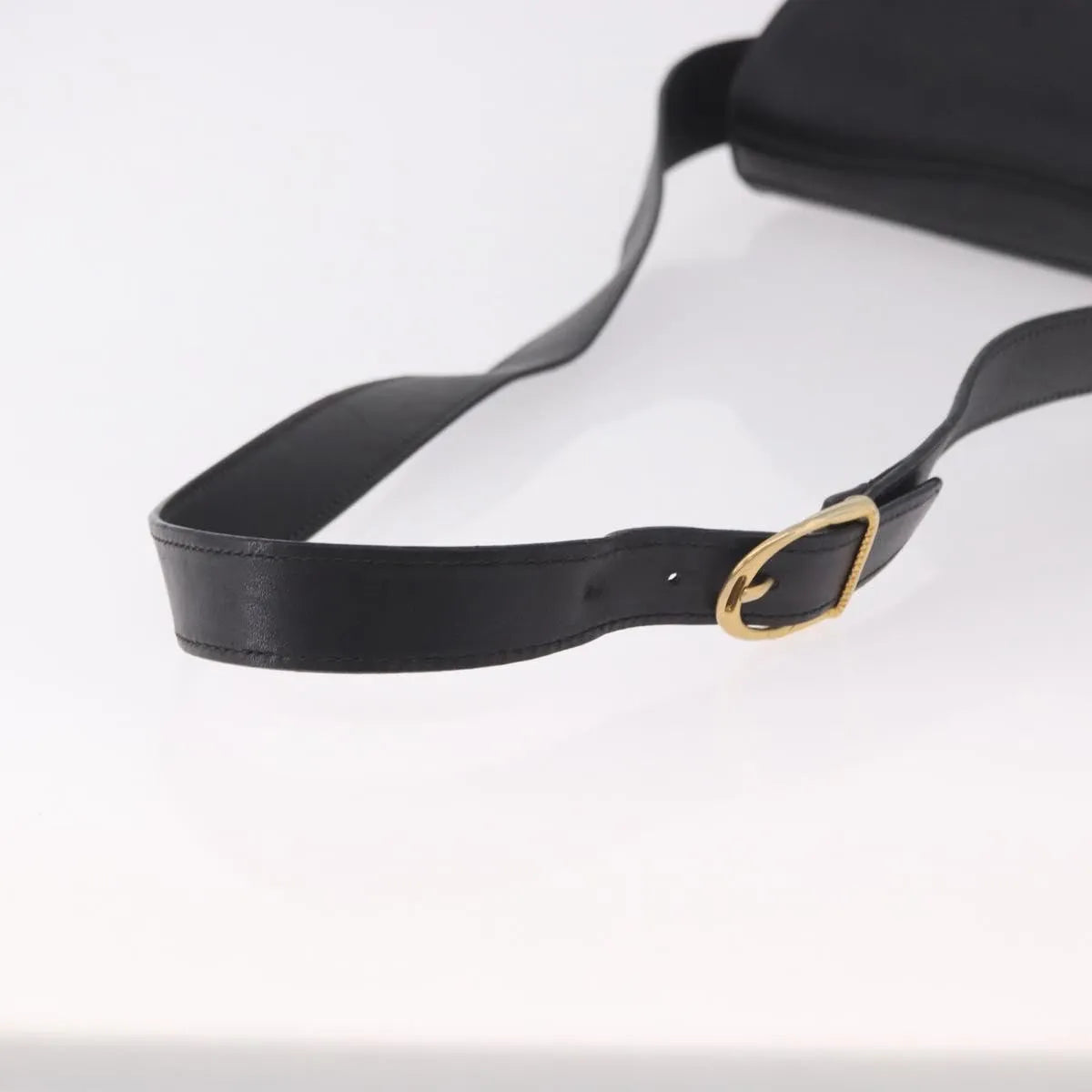 Gucci Vintage Leather Black Leather Shoulder Bag Bag (Pre-Owned)