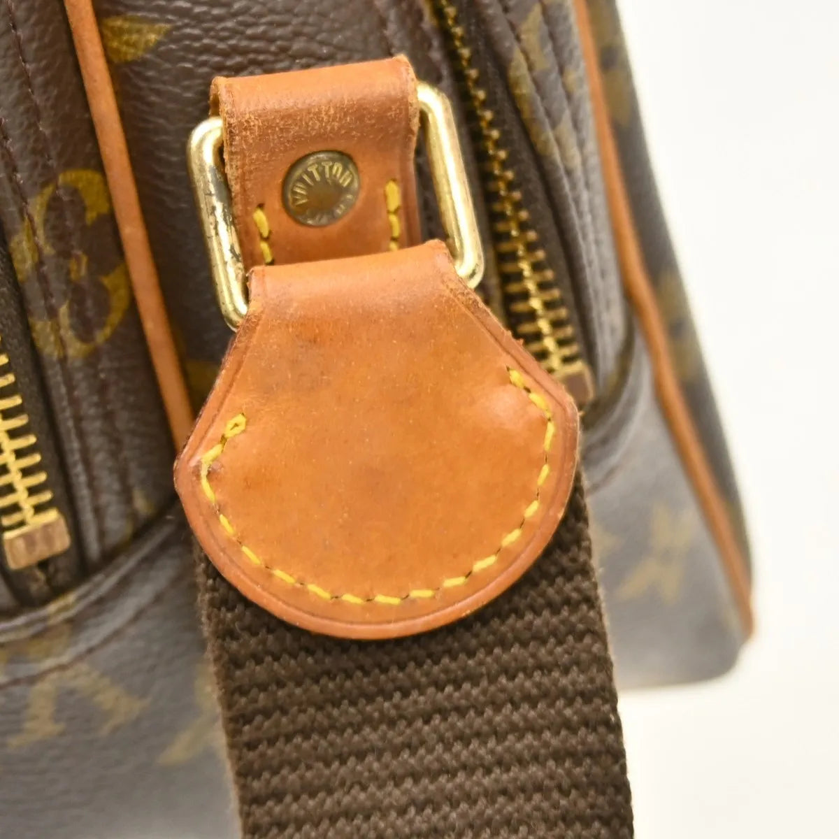 Louis Vuitton Reporter Monogram Brown Canvas Shoulder Bag Bag (Pre-Owned)