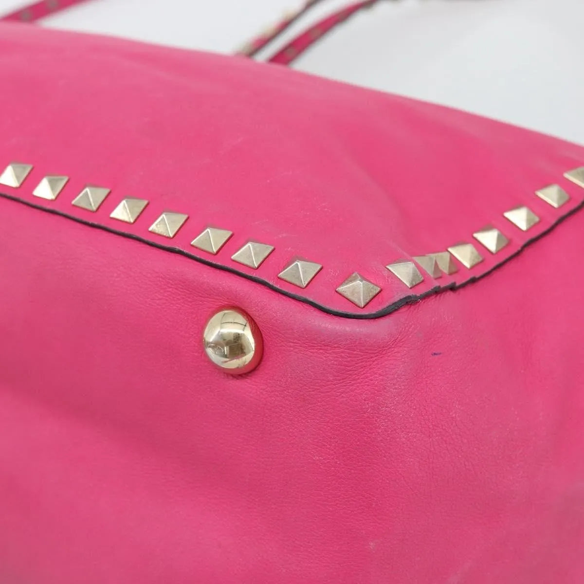Valentino Garavani Rockstud Tote Textured Leather Pink Leather Tote Bag Bag (Pre-Owned)