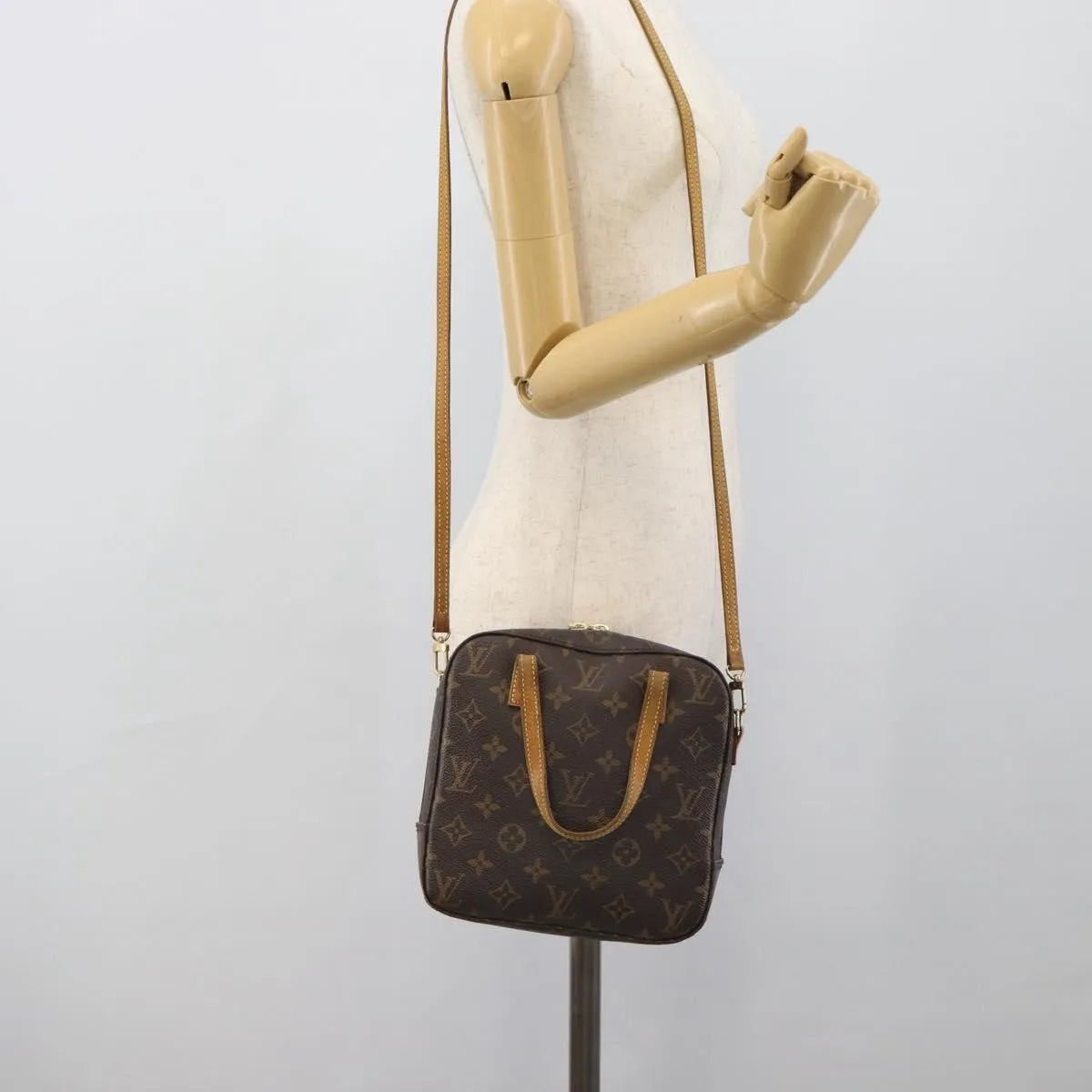 Louis Vuitton Spontini Monogram Canvas Brown Canvas Handbag (Pre-Owned)