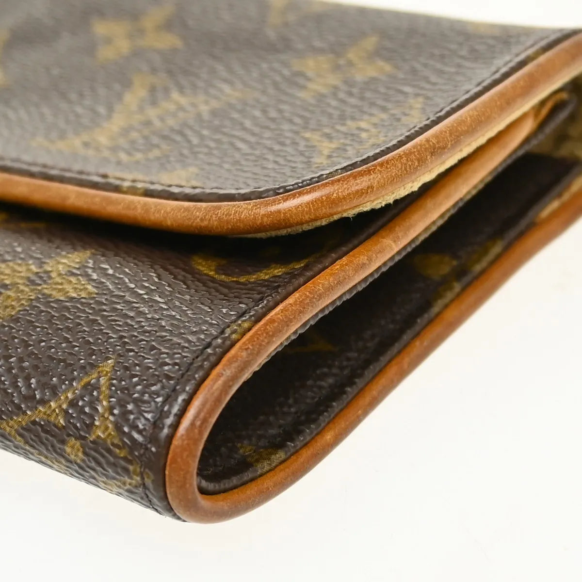Louis Vuitton Twin Monogram Brown Canvas Clutche & Pouche Bag (Pre-Owned)