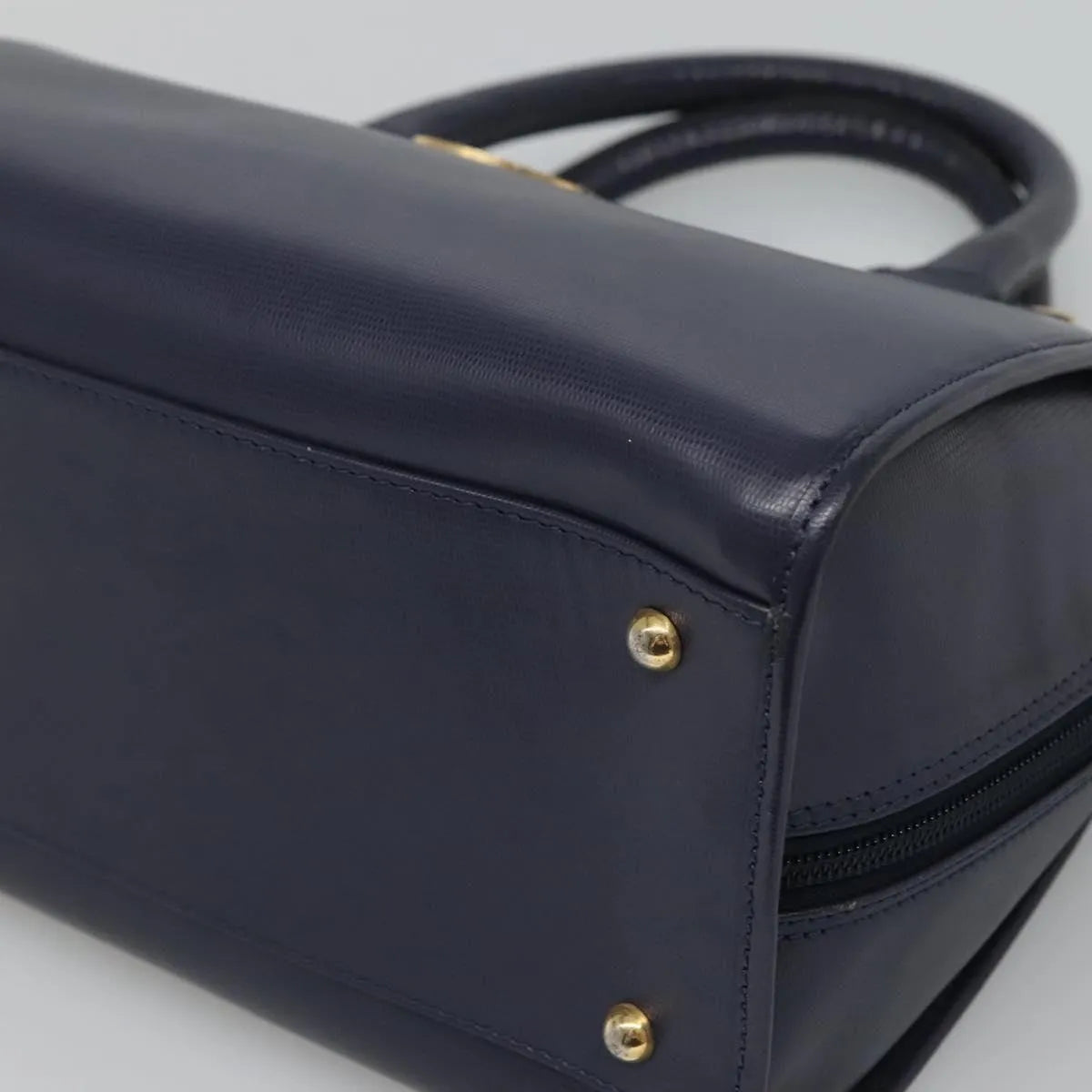 Celine Circle Logo Leather Blue Leather Handbag (Pre-Owned)