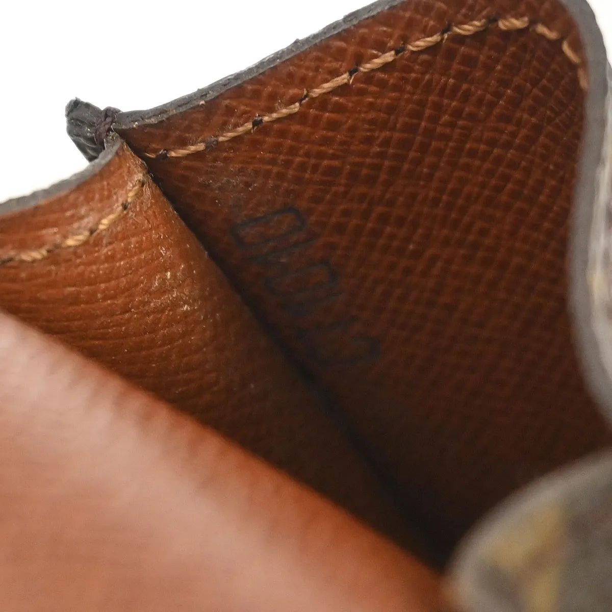 Louis Vuitton Cigarette Case Monogram Canvas Brown Canvas Clutche & Pouche Bag (Pre-Owned)