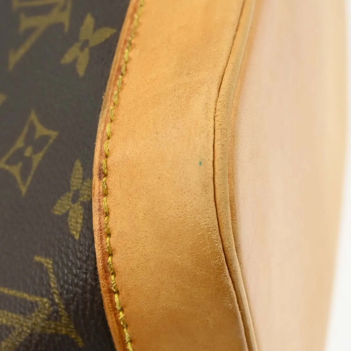 Louis Vuitton Alma Monogram Canvas Brown Canvas Handbag (Pre-Owned)