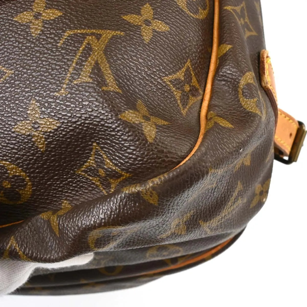 Louis Vuitton Saumur Monogram Canvas Brown Canvas Shoulder Bag Bag (Pre-Owned)
