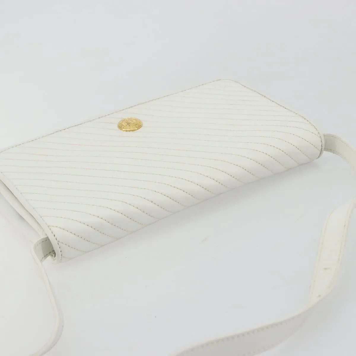 Celine Vintage Flap Quilted Leather White Leather Shoulder Bag Bag (Pre-Owned)